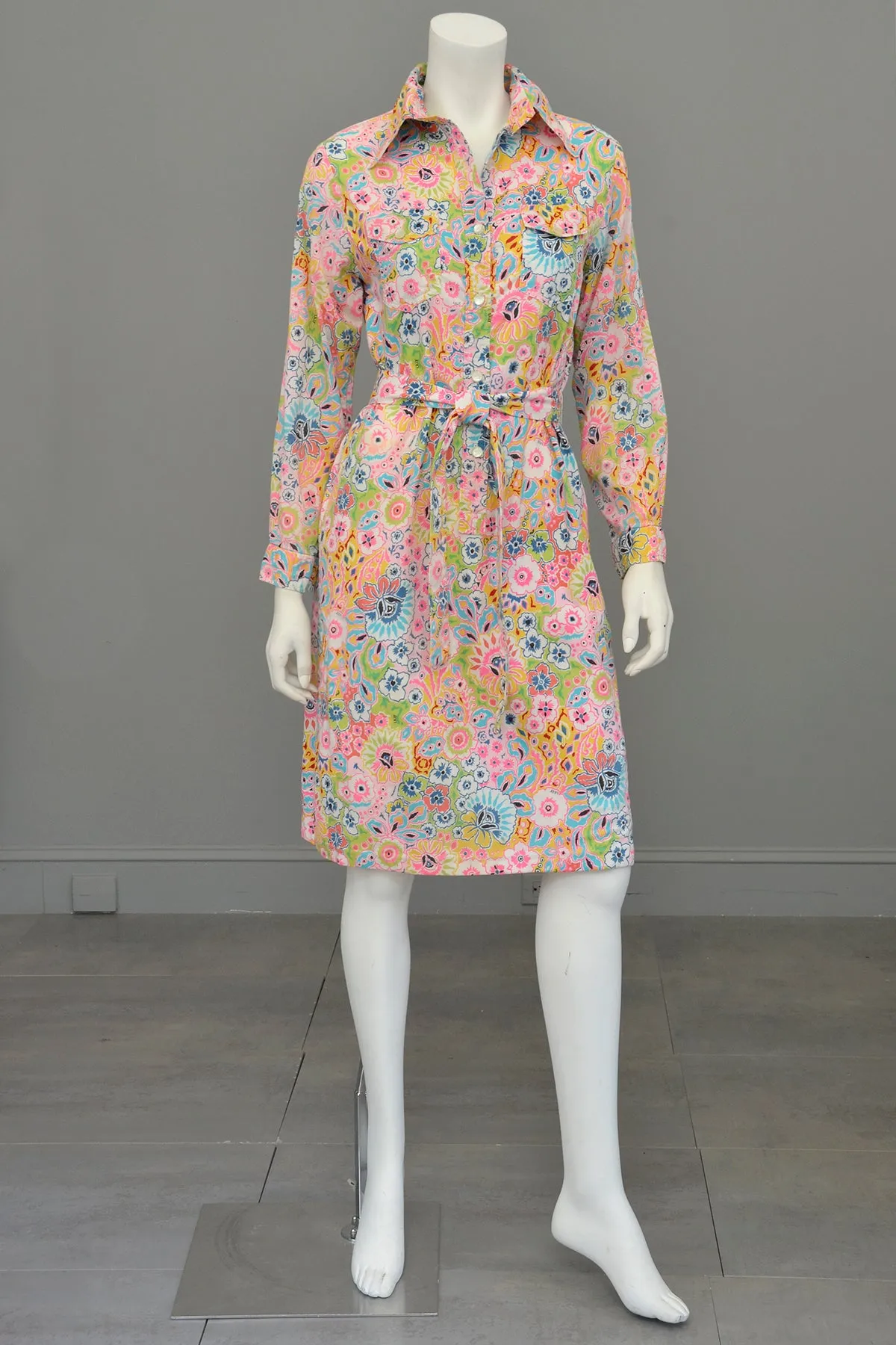 1960s Vintage Lilly Pulitzer Floral Print Button Down Dress | The Lilly Dress