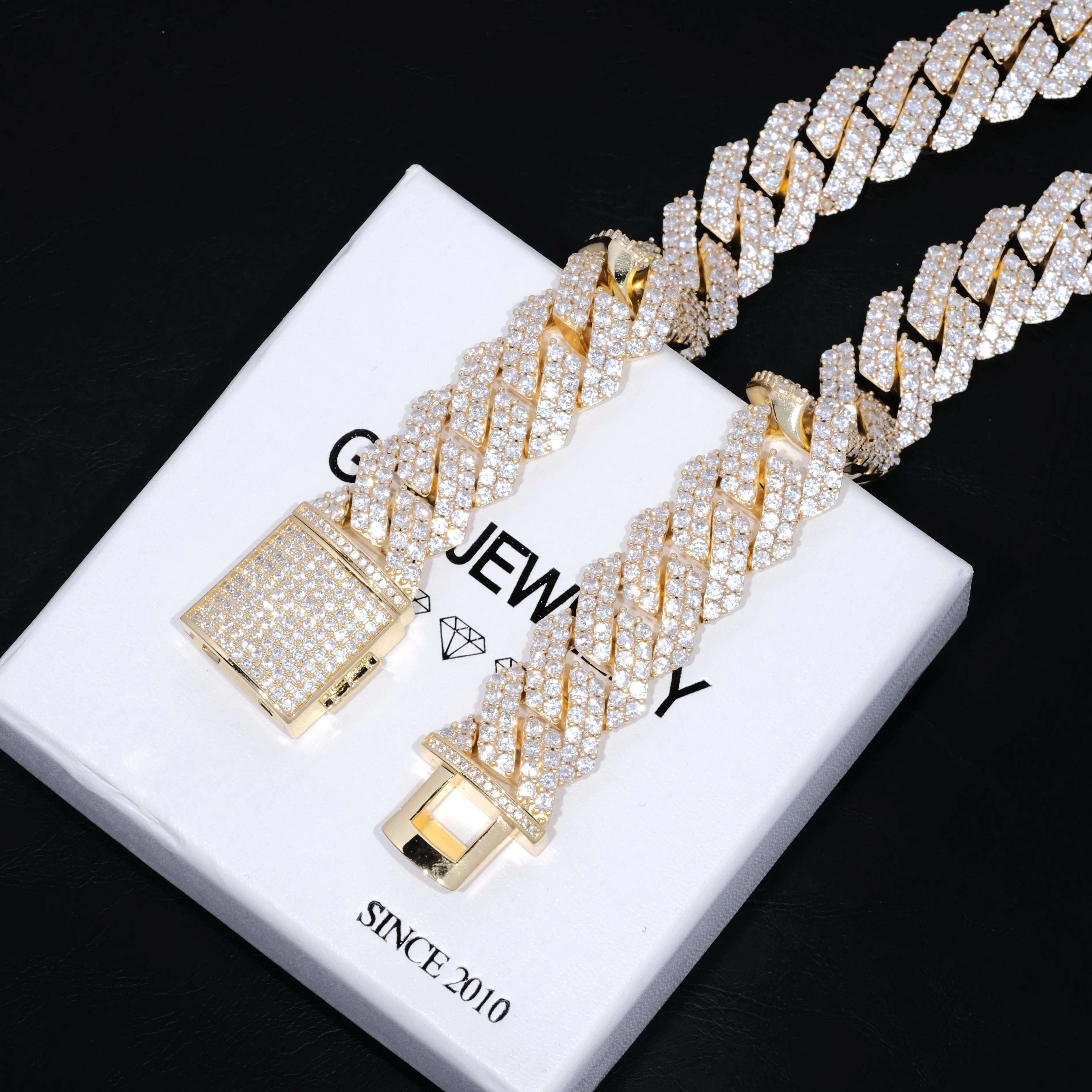 19mm 2-Row Iced Prong Cuban Chain In 18K Gold