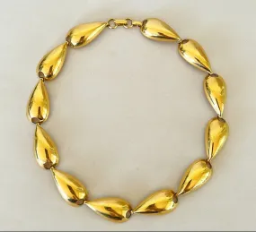 80s vintage designer style collar necklace in gold tone metal finish