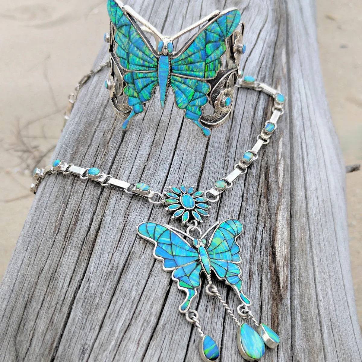 Butterfly Chain