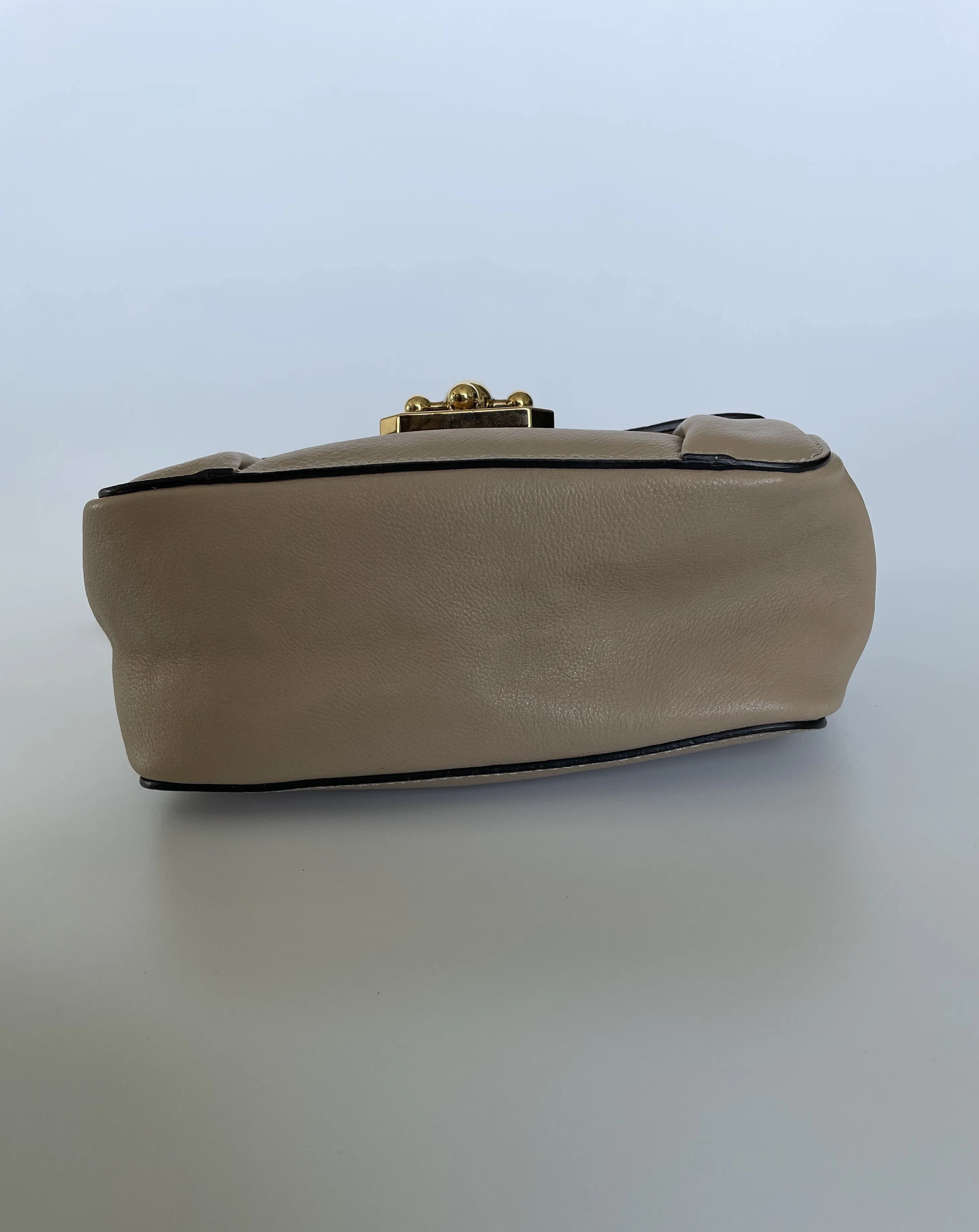 CHLOÉ | ELSIE SHOULDER BAG | BEIGE