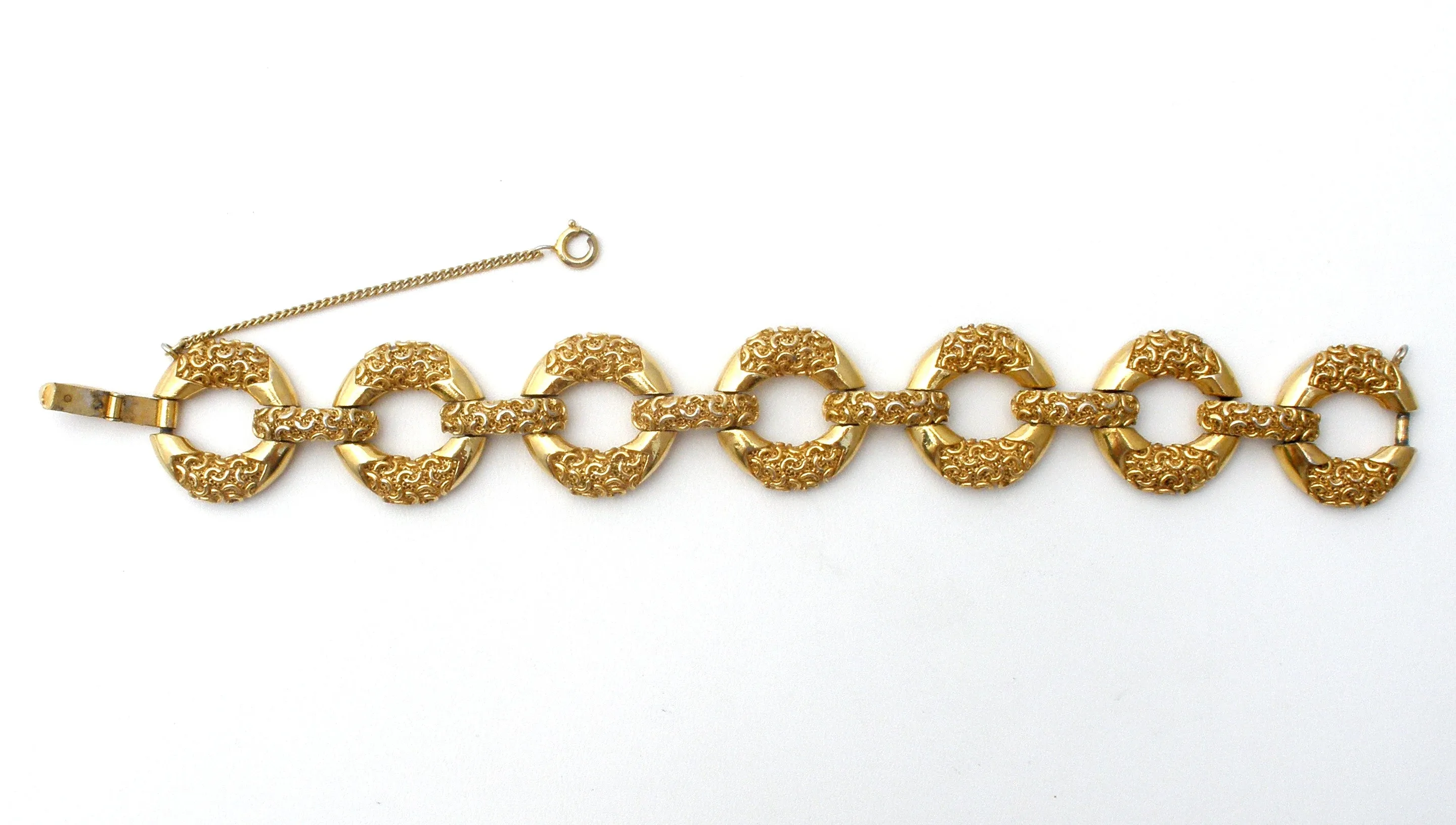 Crown Trifari Gold Tone Link Bracelet 7" Vintage