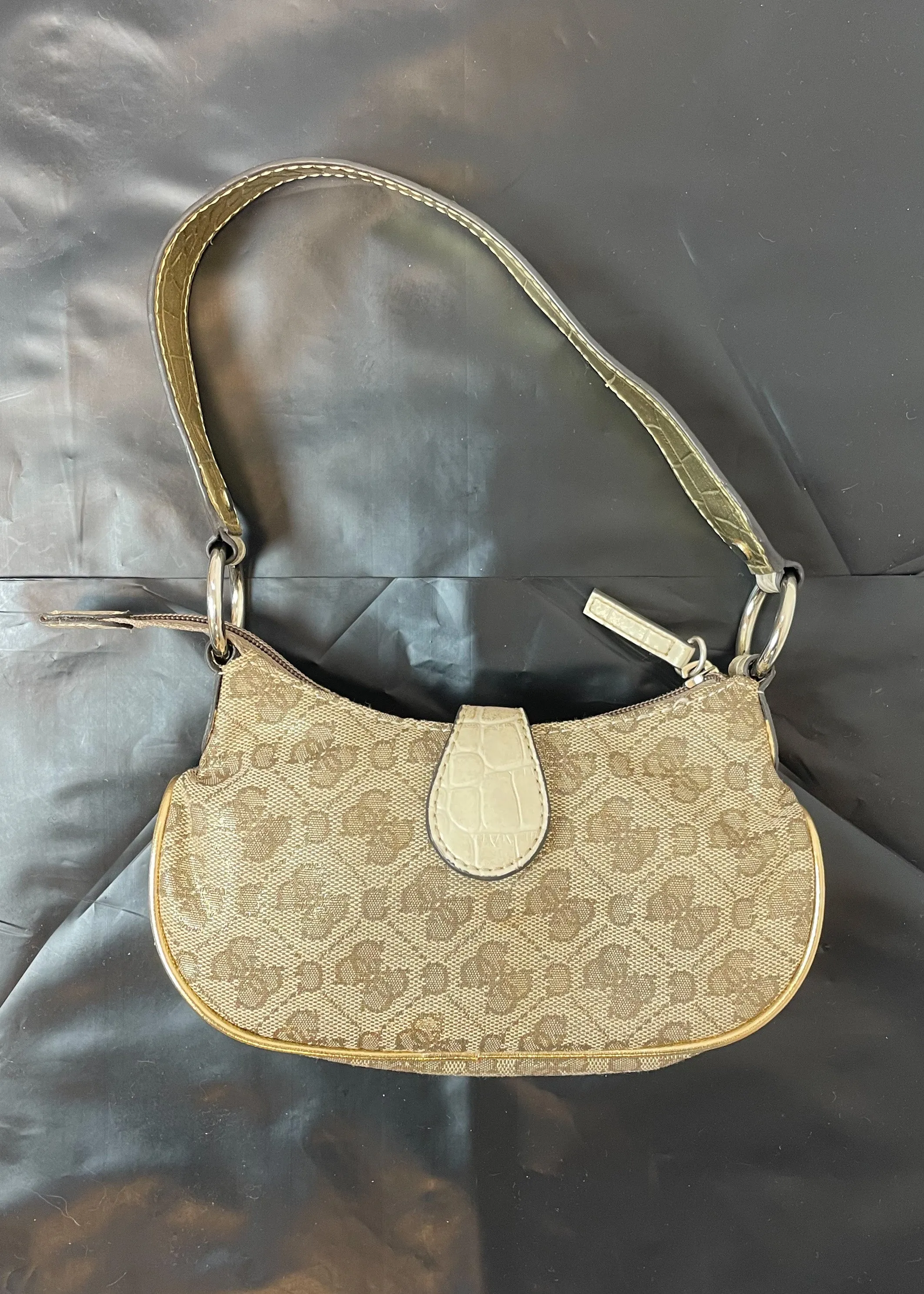 Guess Bag