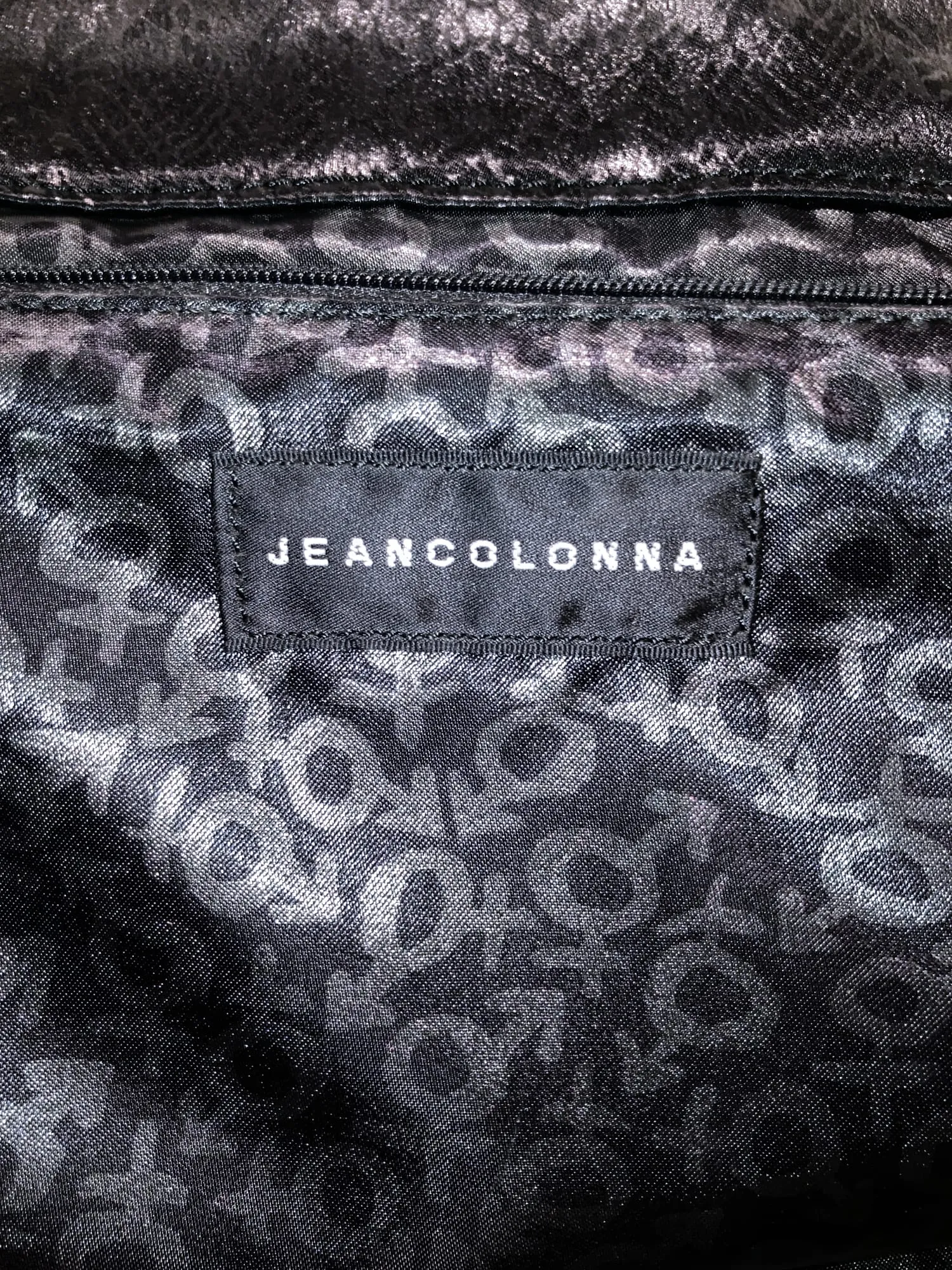 Jean Colonna 1990s large sheeny black snakeskin pattern fabric tote bag