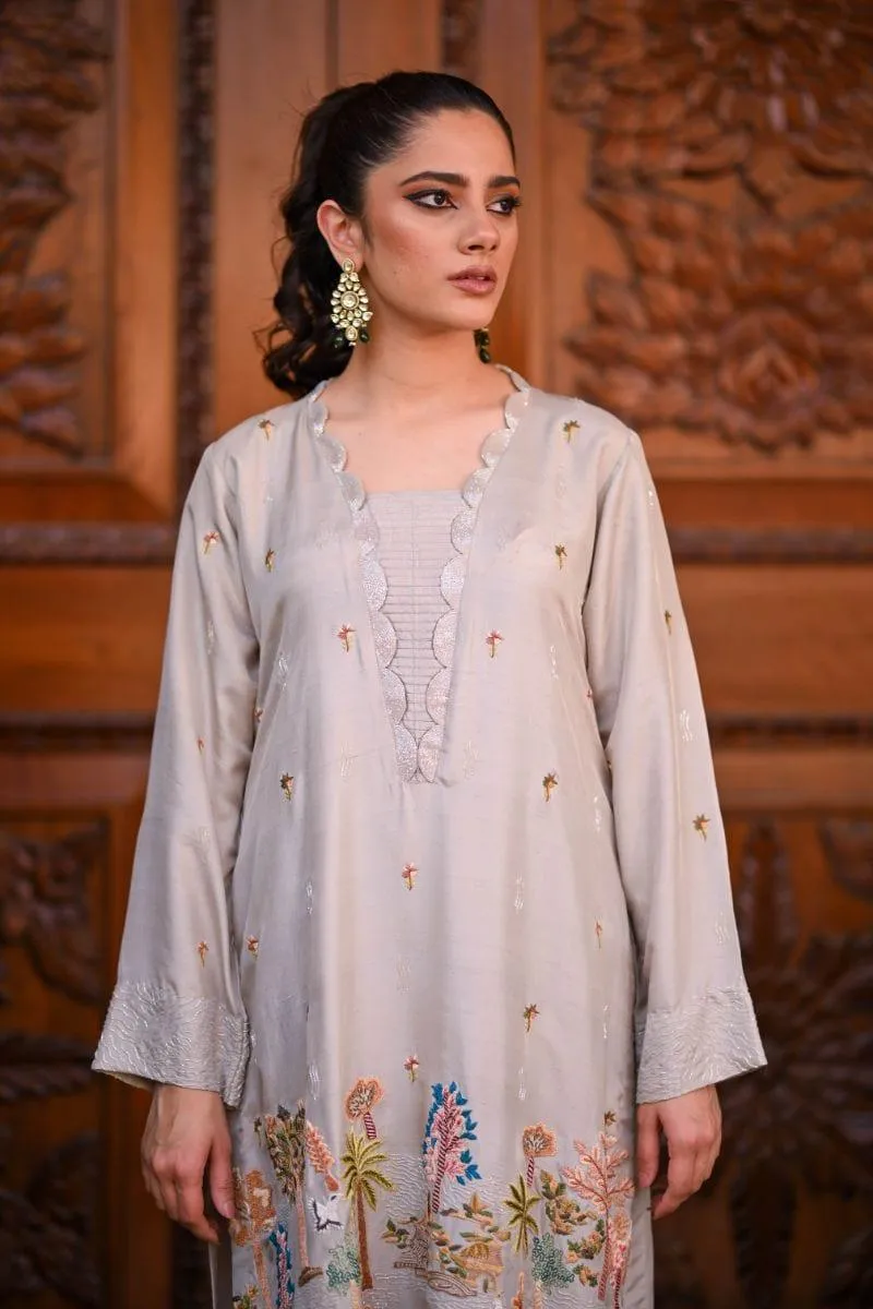 Khayal BY SHAISTA HASSAN - Grey with signature embroidery - Raw Silk - 3 Piece