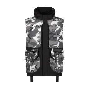 LAYERED CARGO CAMPER VEST