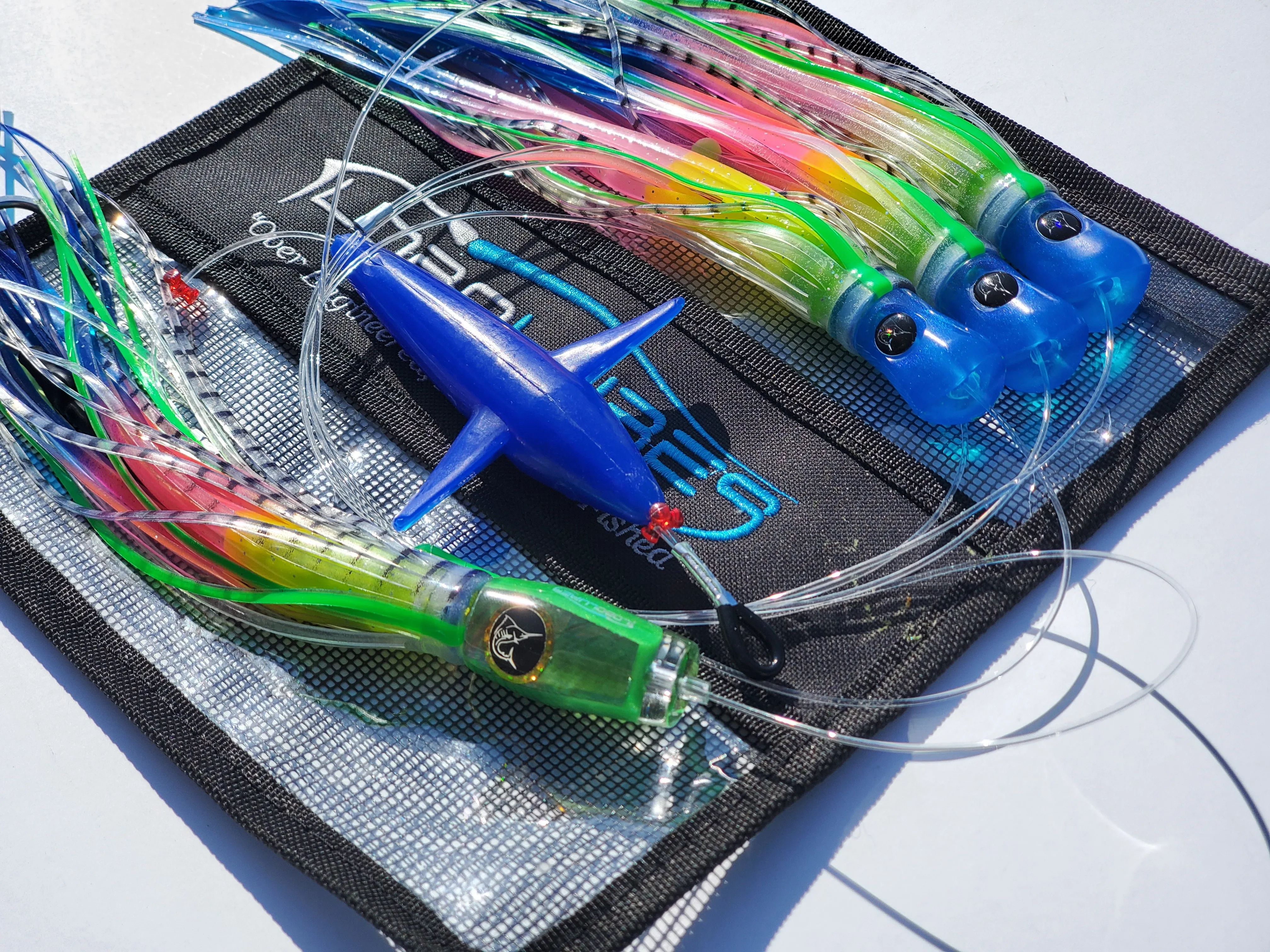 Lobo Lures #224 Maverick Tropic UV Rainbow Big Game Fishing Daisy Chain