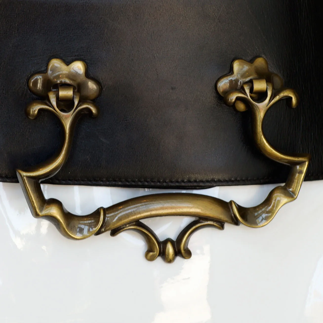 Moschino Door Knocker Belt