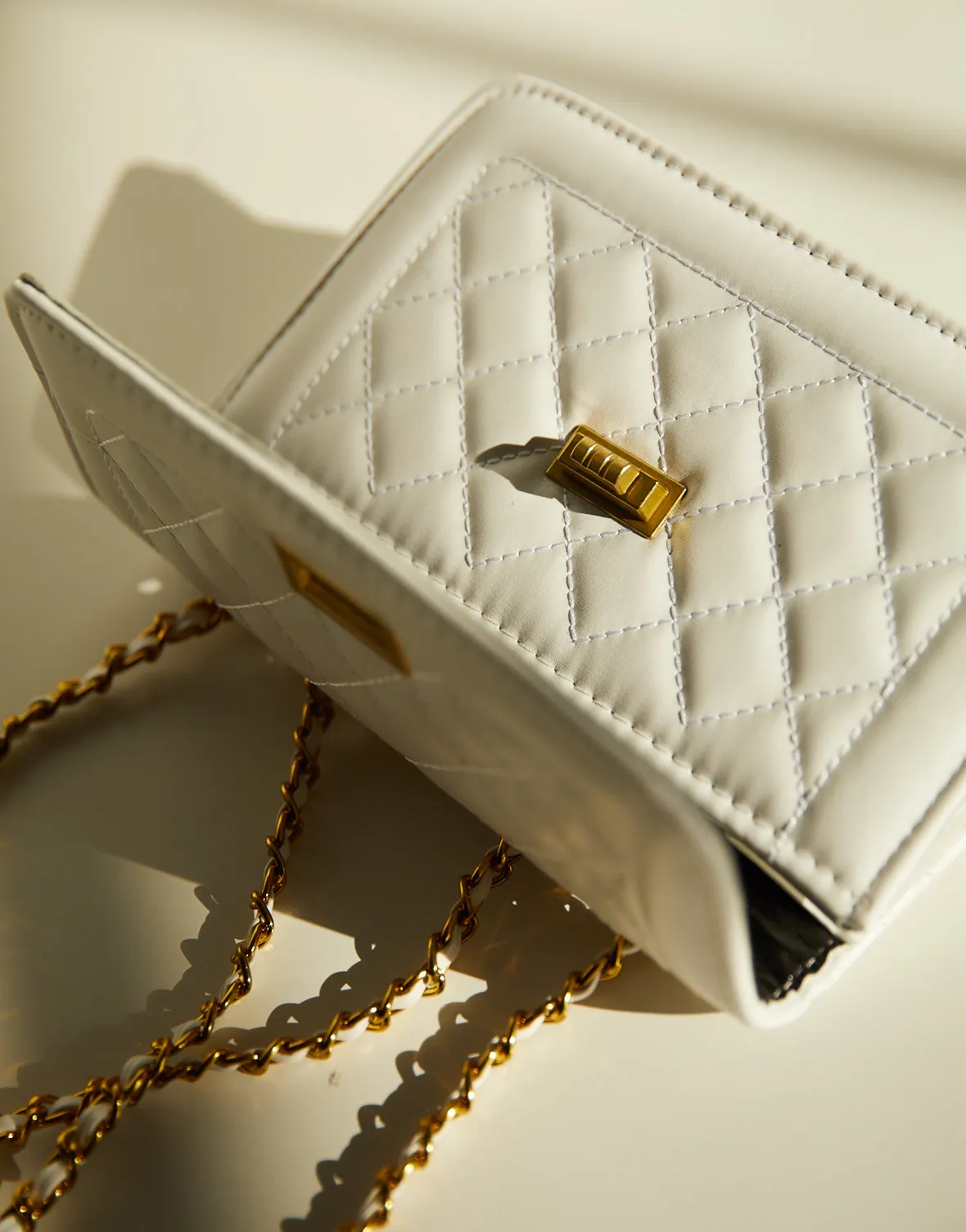 Quilted Chain Strap Bag