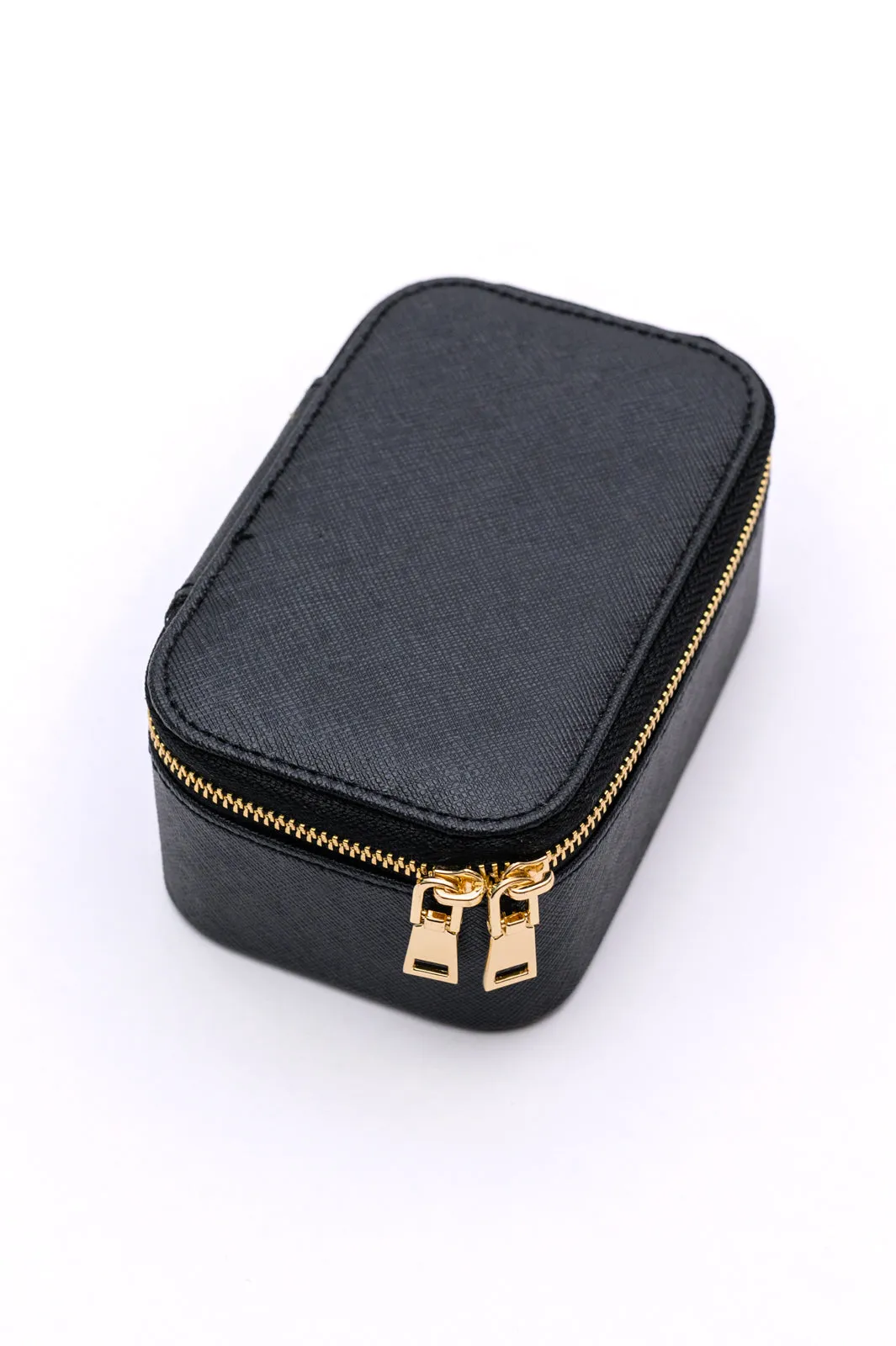 Travel Jewelry Case in Black (Ships in 1-2 Weeks)