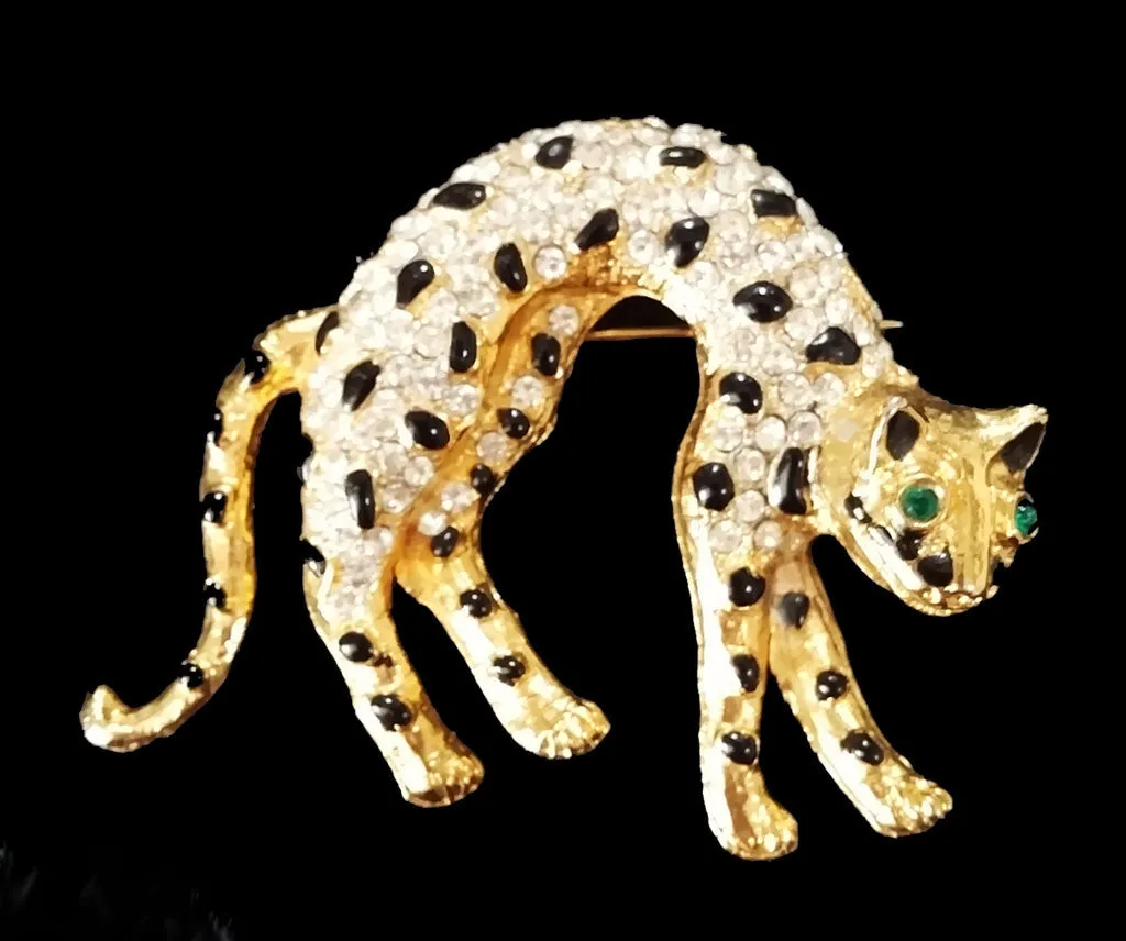 *VINTAGE CRYSTAL RHINESTONE & ENAMEL LEOPARD PIN ACCENTED WITH GREEN EYES